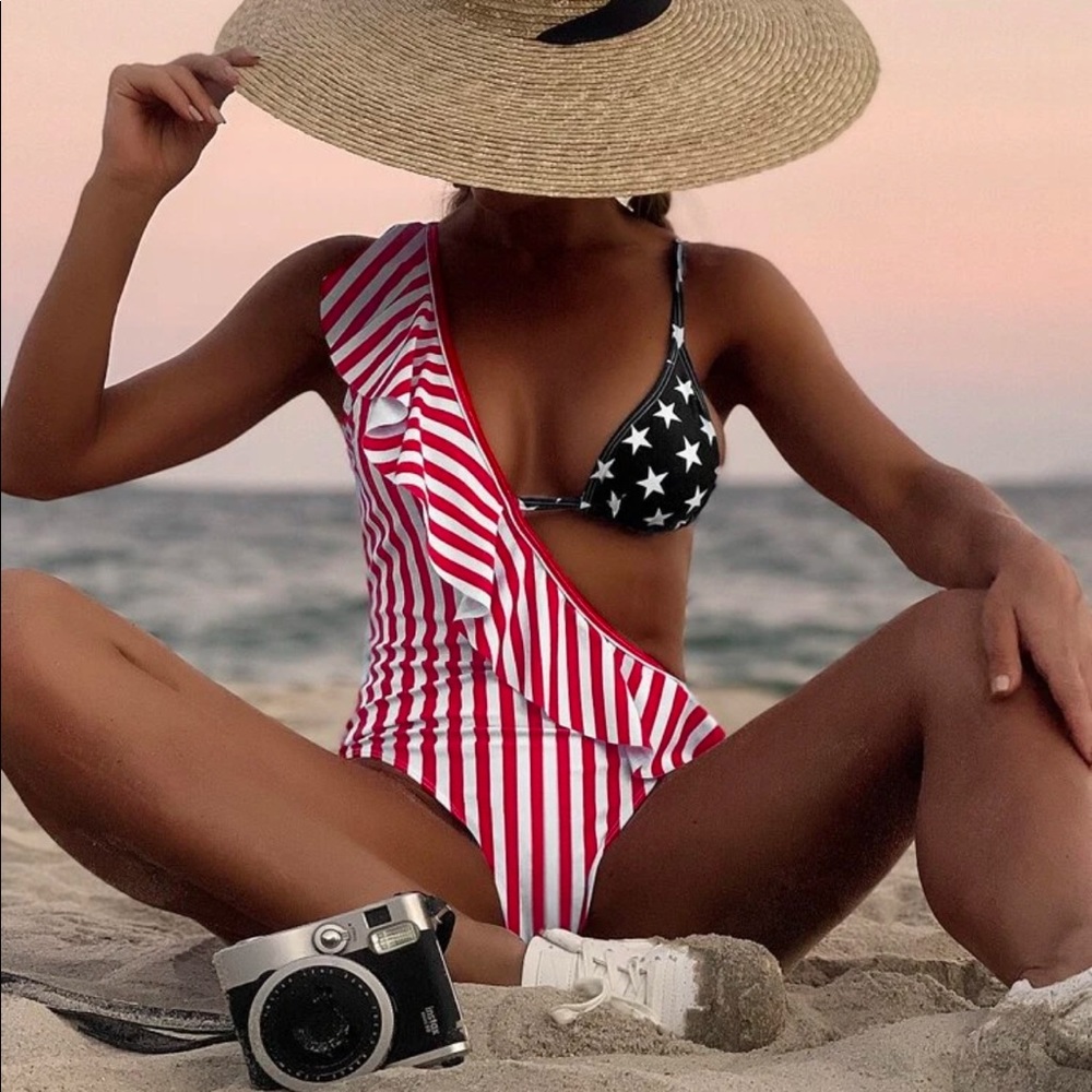 One piece flag bikini
